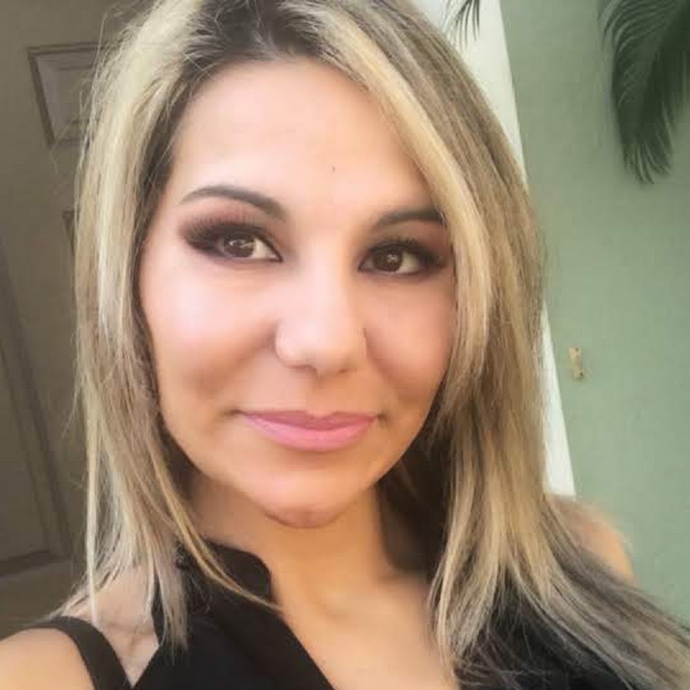 Meet your Posher, Pamela